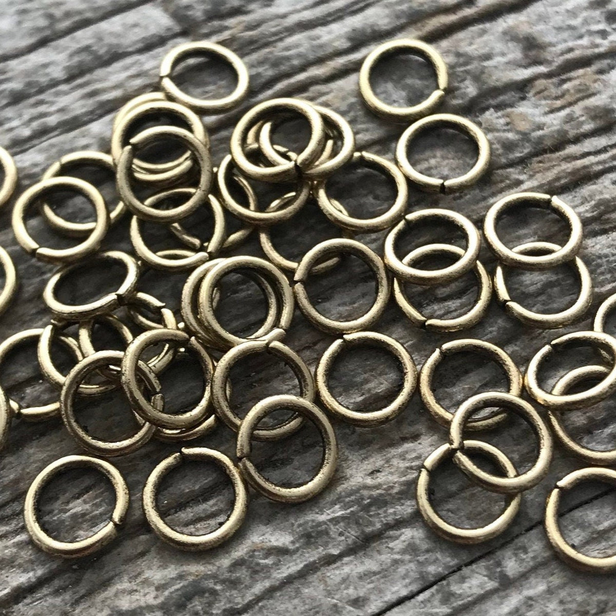 9mm Large Antiqued Gold Jump Rings, Textured Jump Ring, Brass Jump Rings,  10 rings, GL-3007