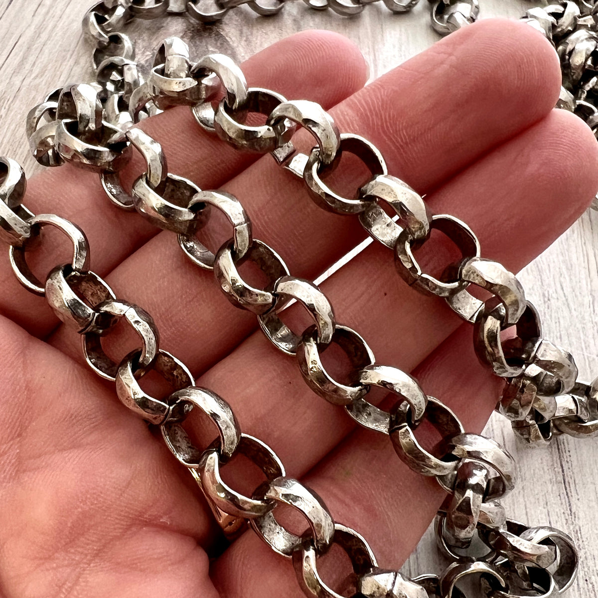 Large Hammered Rolo Chain, Thick Chunky Silver Chain by the Foot, Cars –  Carson's Cove