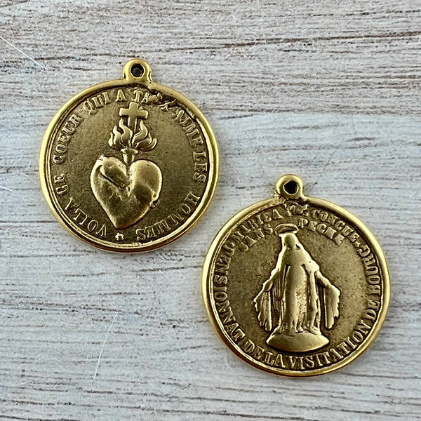 Load image into Gallery viewer, French Sacred Heart Pendant, Catholic Medal Pendant, Christian Jewelry Making, Antiqued Gold GL-6319
