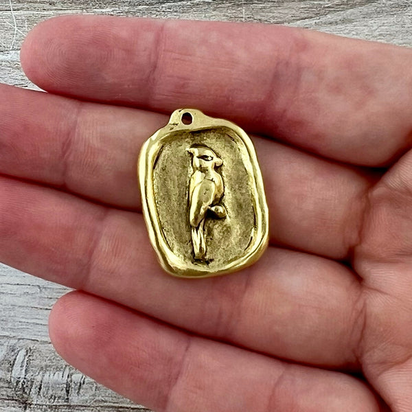 Load image into Gallery viewer, Cardinal Pendant, Antiqued Gold, Gold Cardinal Charm, Jewelry Findings, GL-6296
