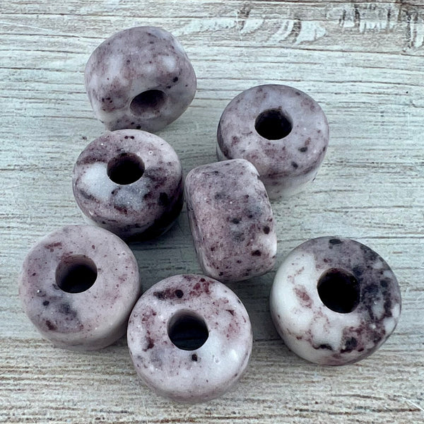 Load image into Gallery viewer, 4 Medium Marble Pattern Purple Beads, Ceramic Speckled Tube Bead, Jewelry Making Supplies, Jewelry Findings, BD-0043
