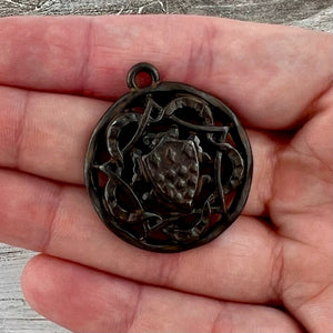 Coat of Arms Medallion Pendant, Old World Antiqued Rustic Brown Charm, Jewelry Findings, BR-6299