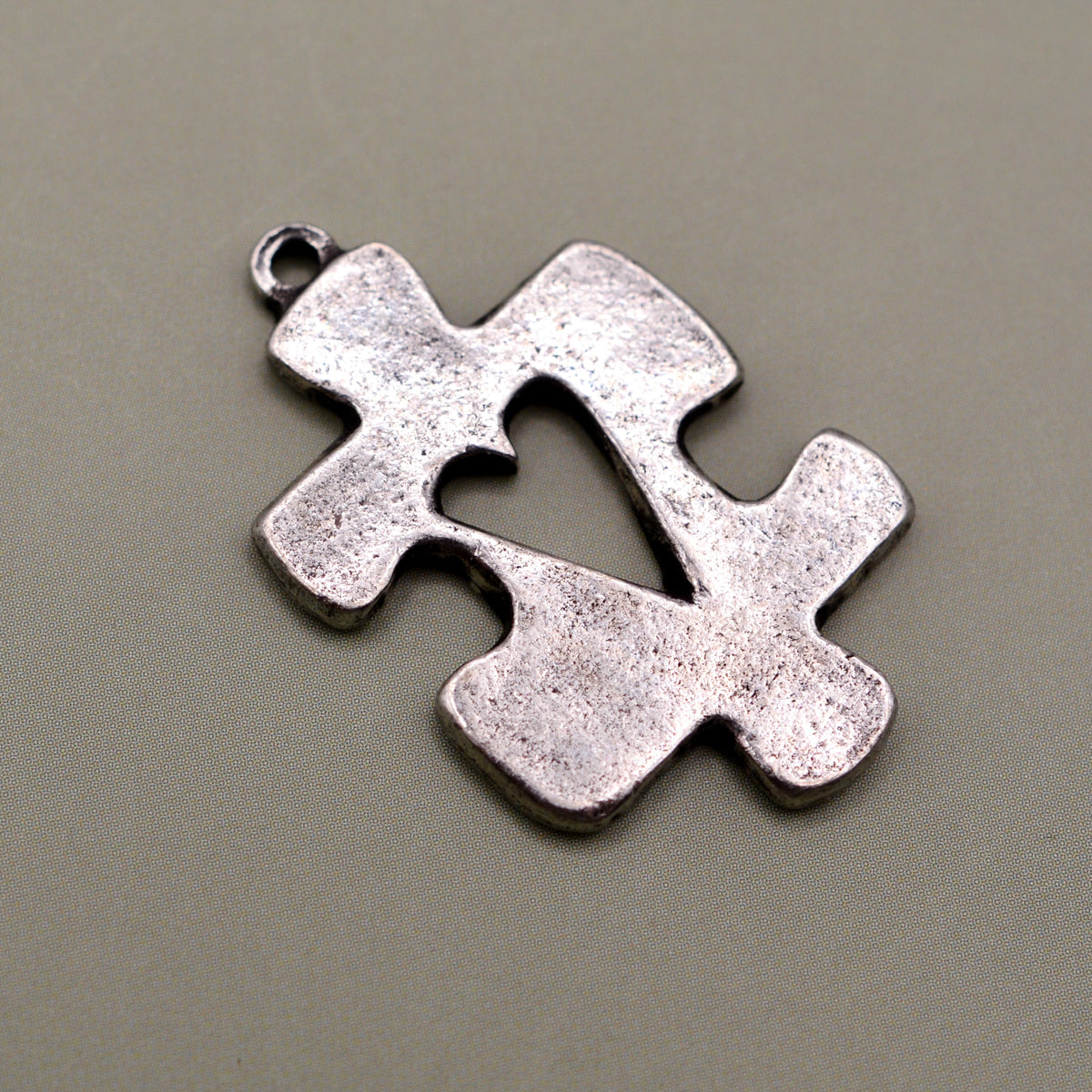 Puzzle Piece Heart Charm, Medium Silver Pendant, Jewelry Making Artisan Findings, PW-6553