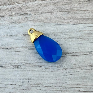 Blue Chalcedony Pear Faceted Briolette Drop Pendant with Antique Gold Bead Cap, Jewelry Making Artisan Findings, GL-S043