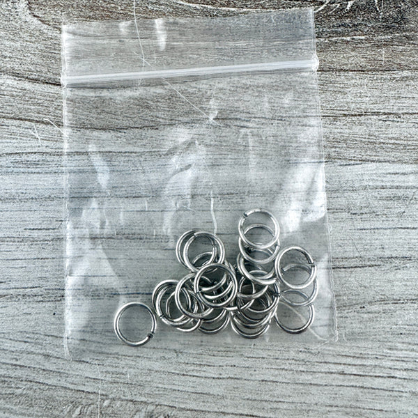 Load image into Gallery viewer, 8mm Jump Rings, Silver Jump Rings, Antiqued Jump Rings, 25 jump rings, PW-3003
