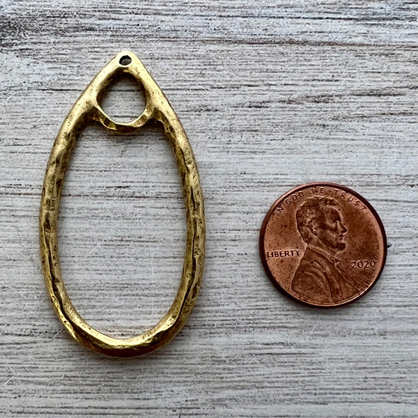 Load image into Gallery viewer, Large Oval Hammered Hoop Charm Holder, Gold Artisan Earring Finding, Carson&#39;s Cove, GL-6260
