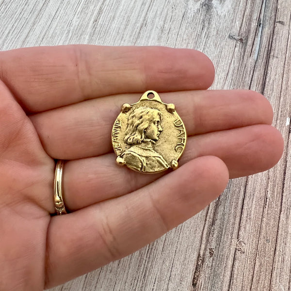 Load image into Gallery viewer, Small Joan of Arc Medal with Frame, Antiqued Gold Charm Pendant, Catholic Jewelry Supplies, GL-6224
