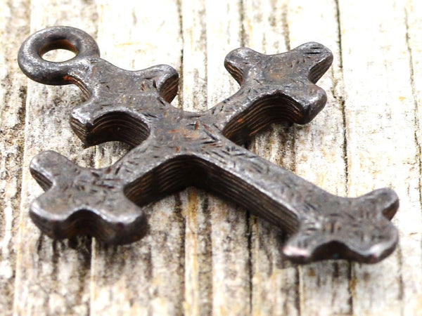 Load image into Gallery viewer, Cross Charm, 2, Antiqued Cross, Pendant, Rosary, Rustic Brown Cross, Patina Cross, Spanish Cross, Crucifix, BR-6006
