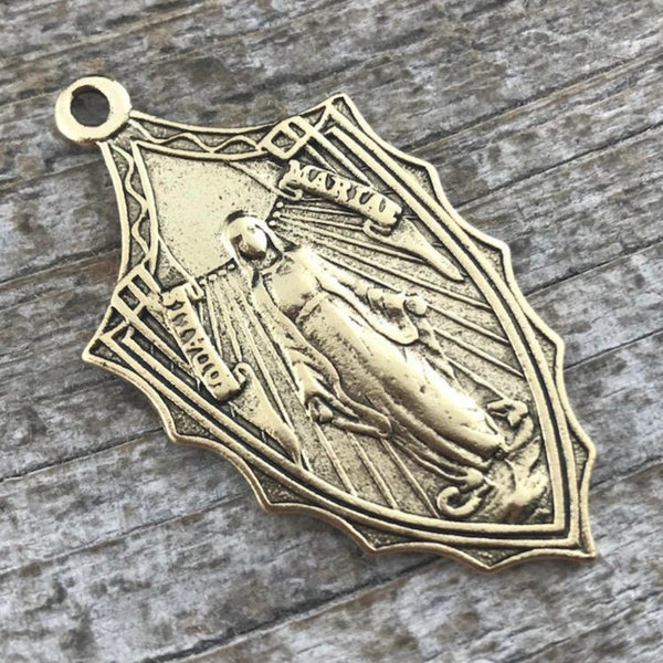 Load image into Gallery viewer, Mary Pendant, Sodalis Mary, Catholic Necklace, Religious Charm, Virgin Mary, Gold Pendant, Christian Jewelry, GL-6028
