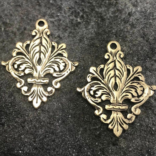 2 Fleur de lis Charms, French Charm, Gold Charm, French Charm, Paris, Necklace, Earrings, Victorian Finding, Jewelry Supplies, GL-6029