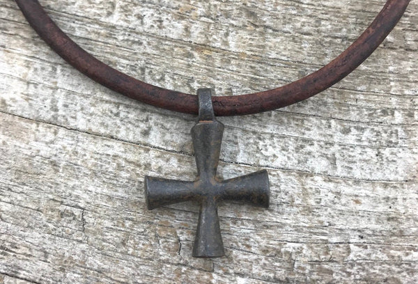 Load image into Gallery viewer, Rustic Cross Jewelry Necklace, Modern Maltese Pendant, Leather Cross, Necklace Women, Men&#39;s Jewelry Supplies, Religious Jewelry, BR-6035
