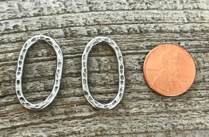 2 Hammered Ring Link, Ring Connector, Eternity Ring, Leather Connector, Oval Hoop Silver Ring, Connector Circle Jewelry Supply, PW-6140