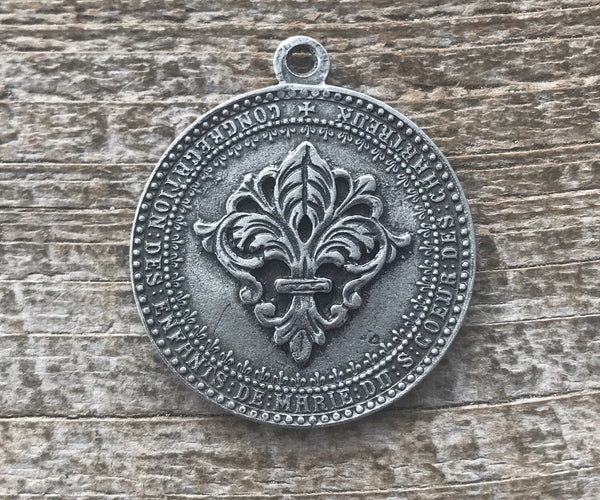 Load image into Gallery viewer, Mary Medal, Sacre Couer Pendant, Sacred Heart Pendant, Silver Pendant, Fleur de Lis, Rosary, Catholic Pendant, Christian Jewelry PW-6042
