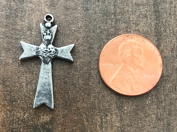 Load image into Gallery viewer, Small Sacred Heart Cross, Antiqued Silver Cross, Catholic Rosary Parts, Religious Jewelry, PW-6069
