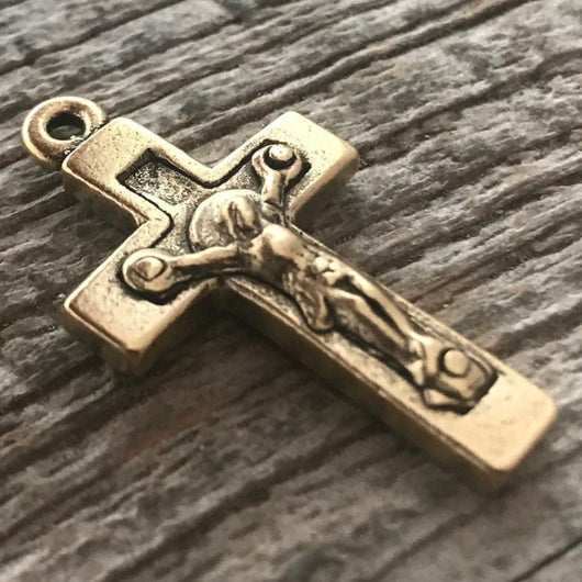 Cross Pendant, Gold Crucifix, Gold Rosary Parts, Catholic Jewelry Supply, Religious Jewelry, GL-6038