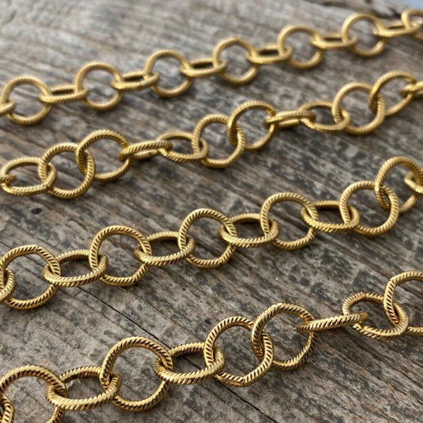 Load image into Gallery viewer, Large Textured Etched Chain, Circle Cable Bulk Chain By Foot, Antiqued Gold Necklace Bracelet Jewelry Making GL-2019
