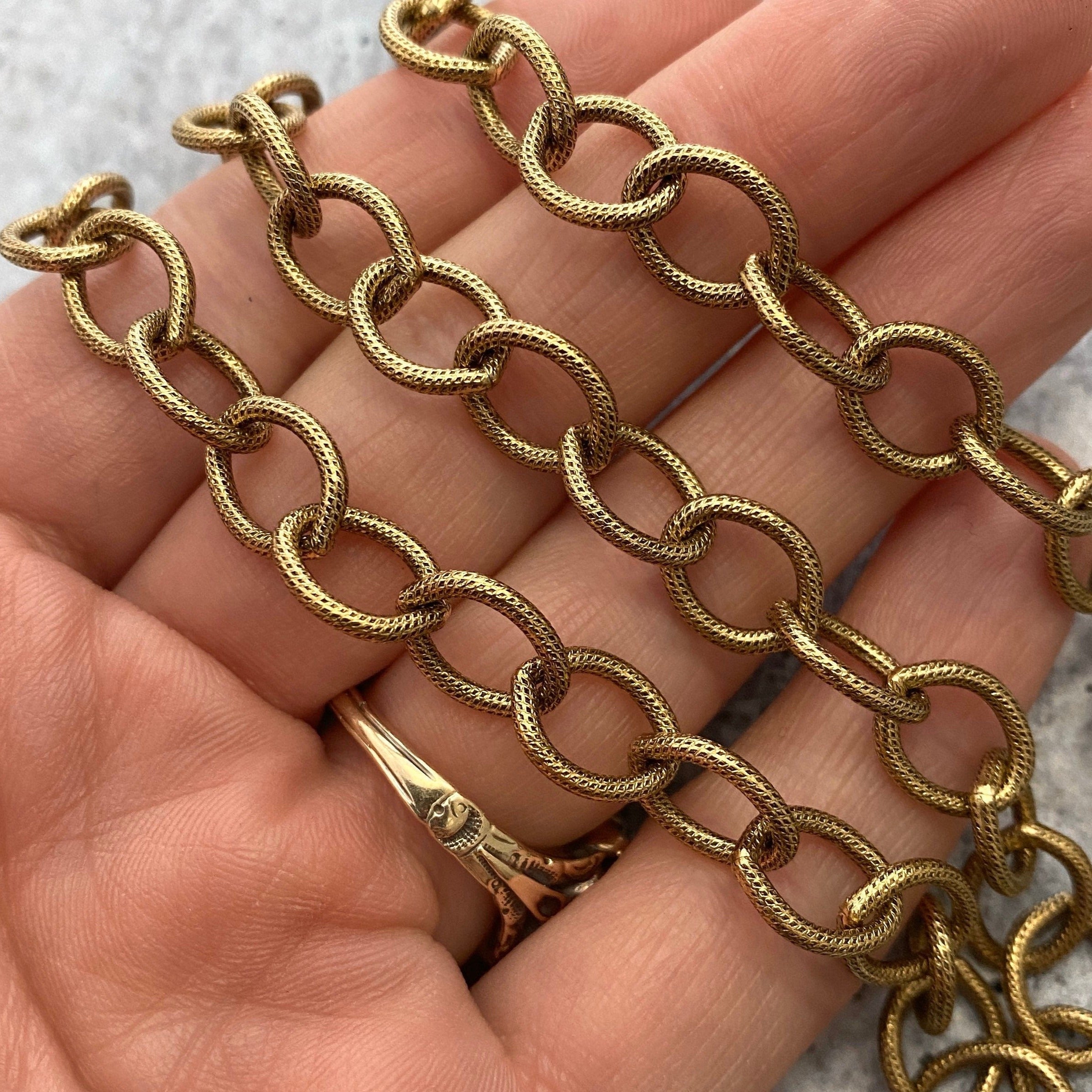 Textured top 12K Gold Chain Link Necklace