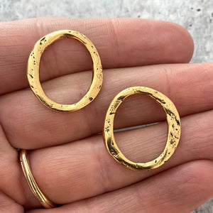 2 Organic Ring Links, Lightweight Eternity Connector, Antiqued Gold Oval Hoop, Circle Jewelry Supply, GL-6113