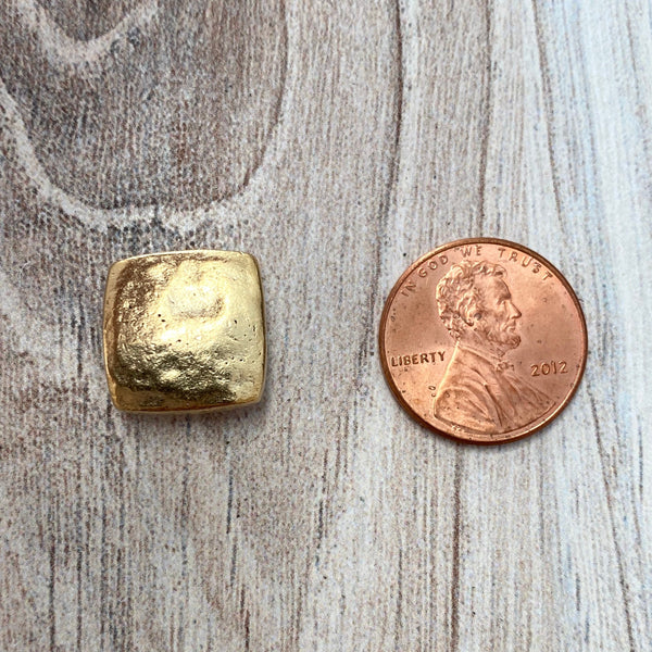 Load image into Gallery viewer, Organic Bee Slider Bead, Square Antiqued Gold Finding, Jewelry Components Supplies, GL-6121
