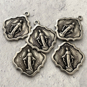Miraculous Medal, Catholic Religious Antiqued Silver, Diamond Shaped Charm Pendant, Religious Jewelry Supplies, PW-6128