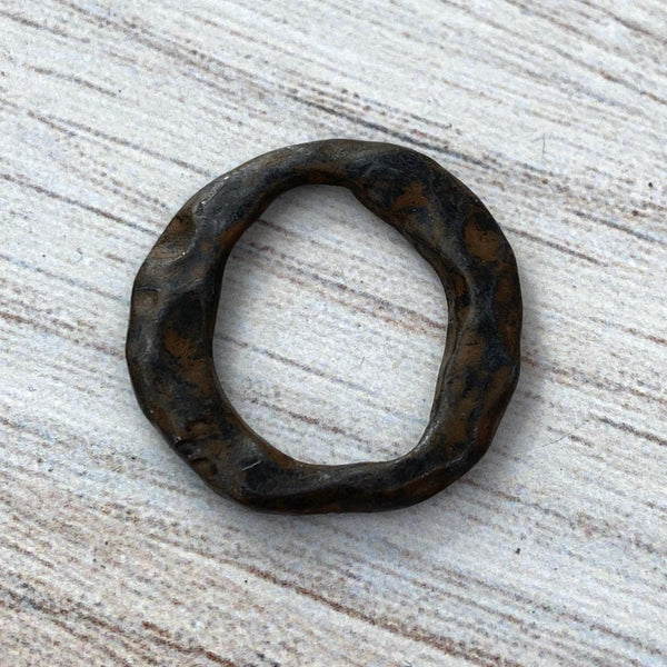 Load image into Gallery viewer, Organic Hammered Ring Link, Eternity Connector, Antiqued Rustic Brown Oval Hoop, Circle Jewelry Supply, BR-6127
