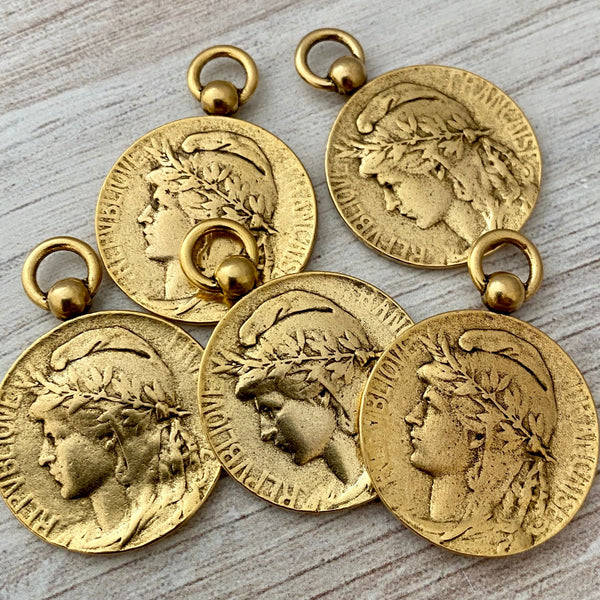 Load image into Gallery viewer, Medium Old French Marianne Medal Replica, Antiqued Gold Charm Pendant, Woman Lady Coin, Jewelry Supplies, GL-6158
