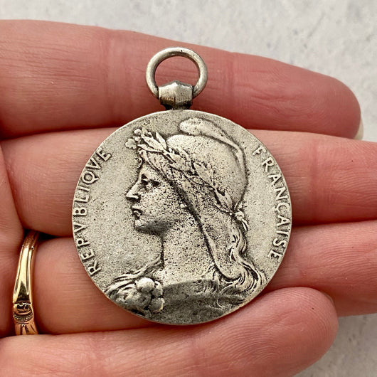Large Old French Marianne Medal Replica, Antiqued Silver Charm Pendant, Woman Lady Coin, Jewelry Supplies, PW-6134