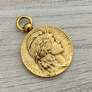 Medium Old French Marianne Medal Replica, Antiqued Gold Charm Pendant, Woman Lady Coin, Jewelry Supplies, GL-6158