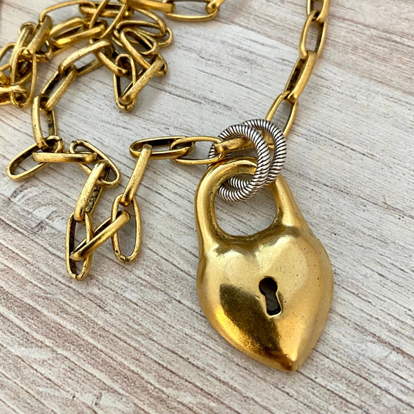 Load image into Gallery viewer, Smooth Heart Lock Pendant, Gold Charm, Jewelry Making, Carson&#39;s Cove, GL-6170

