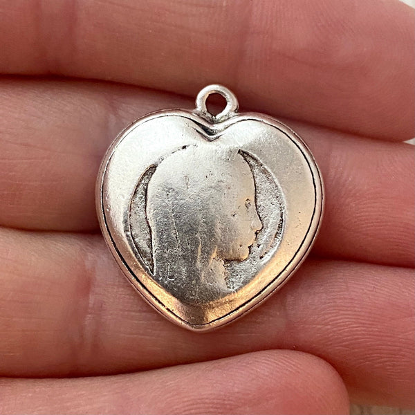 Load image into Gallery viewer, Mary Heart Medal, Catholic Religious Pendant, Blessed Mother, Antiqued Silver Jewelry Charm, SL-6172
