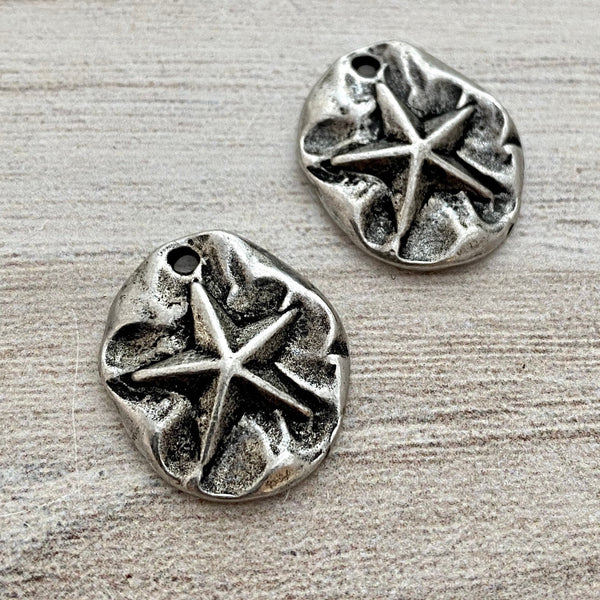 Load image into Gallery viewer, 2 Star Charm, Simple Sand Dollar Antiqued Silver Star, Carson&#39;s Cove, PW-6194
