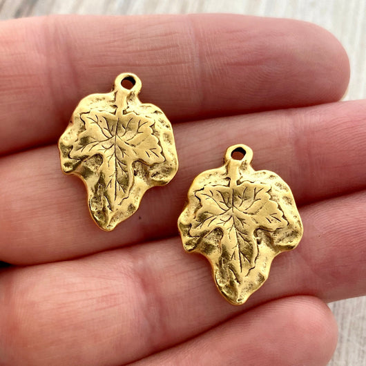 2 Maple Leaf Charm, Antiqued Gold Nature Tree Charm for Jewelry Making, GL-6202