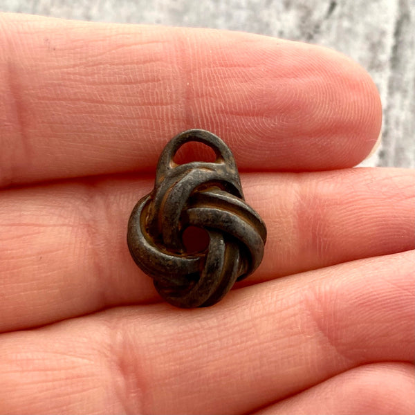 Load image into Gallery viewer, Knot Charm, Antiqued Rustic Brown Love Knot Pendant, Jewelry Supply, BR-6196
