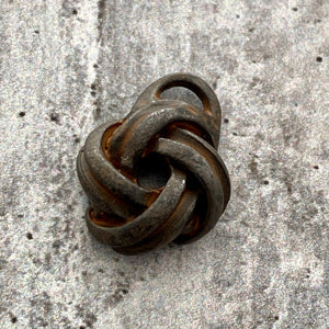 Knot Charm, Antiqued Rustic Brown Love Knot Pendant, Jewelry Supply, BR-6196