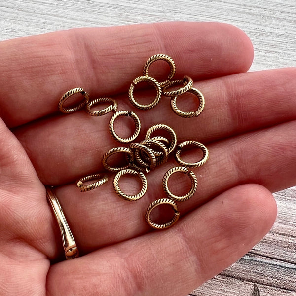 Load image into Gallery viewer, 7mm Textured Antiqued Gold Jump Rings, Brass Round Connector Links, 20 rings, GL-3011
