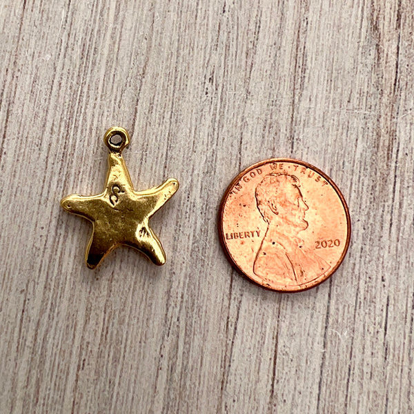 Load image into Gallery viewer, 2 Starfish Charm, Simple Antiqued Gold Ocean Star, Carson&#39;s Cove, GL-6247
