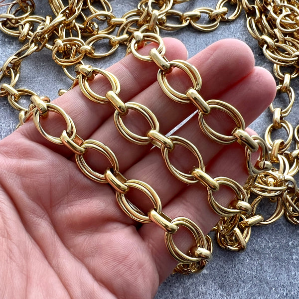 Load image into Gallery viewer, Large Gold Oval MultiRing Skip Chain, Chunky Chain by the Foot, Antiqued Gold Jewelry Supplies, GL-2052
