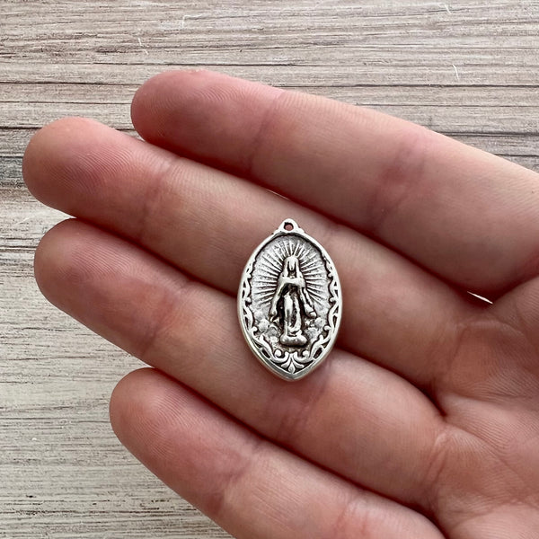 Load image into Gallery viewer, Mary Medal with Rays, Virgin Mary, Antiqued Silver Religious Jewelry Making Charm Pendant, Blessed Mother, Catholic Jewelry, SL-6255
